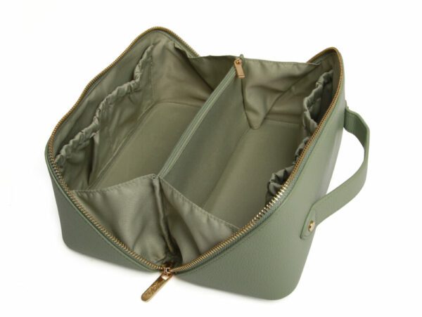 Alice Wheeler Beauty Train Case - Image 10