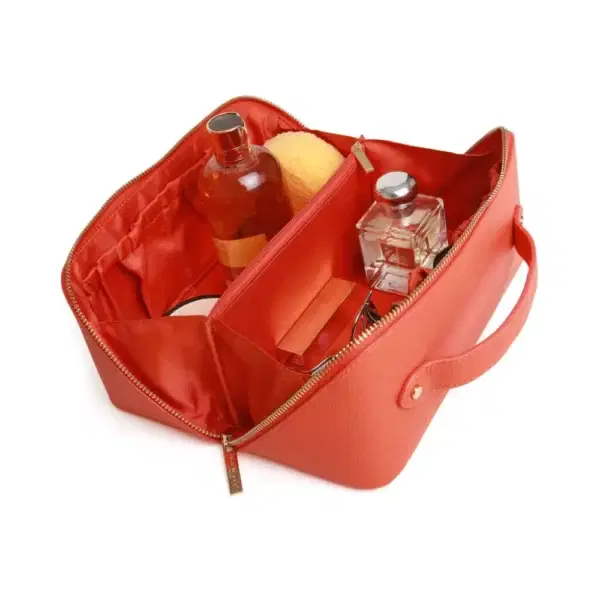 Alice Wheeler Beauty Train Case - Image 30