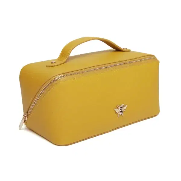 Alice Wheeler Beauty Train Case - Image 23