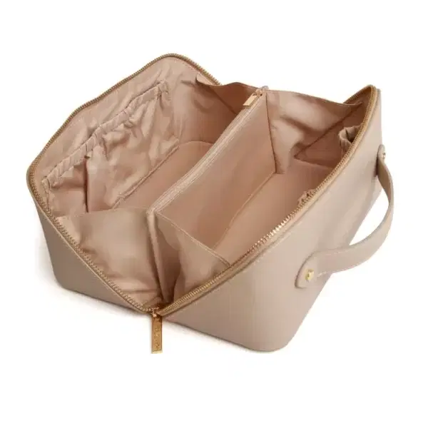 Alice Wheeler Beauty Train Case - Image 33