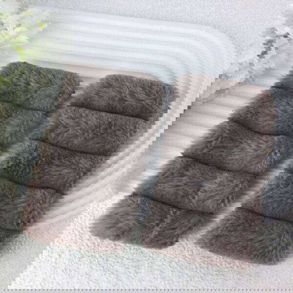 Faux Fur Fingerless Gloves - Image 4