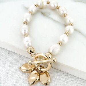 Envy 4348 Gold & pearl stretch bracelet with t-bar and charms