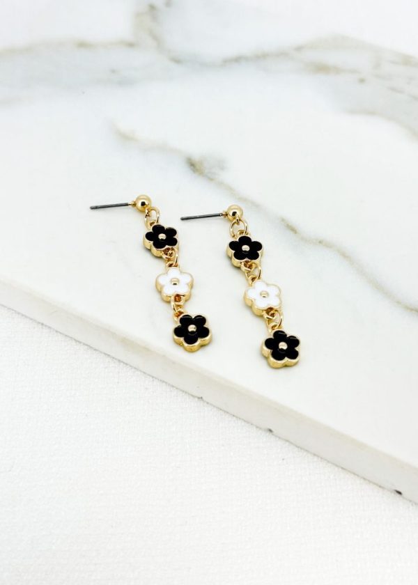 Envy 4561 Flower Shaped Drop Earrings