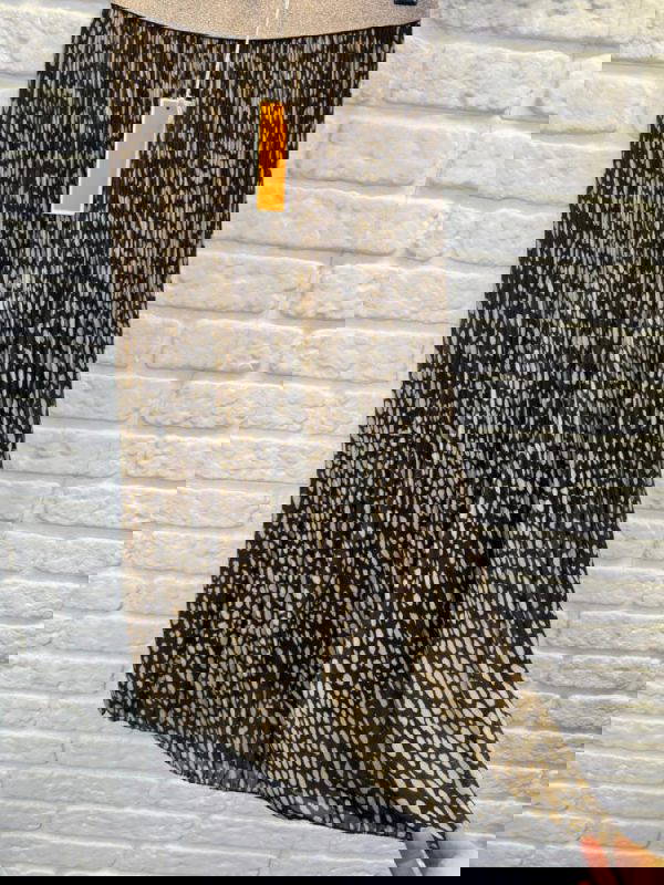 Kim Pleated Skirt - Image 6