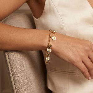 Envy 4825 Daisy Detail Bracelet