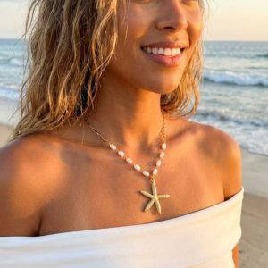 Envy 4873 Short beaded necklace with starfish detail