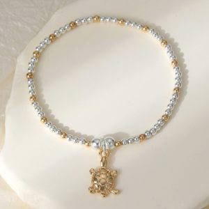 261 Stretchy Bracelet with Turtle Charm