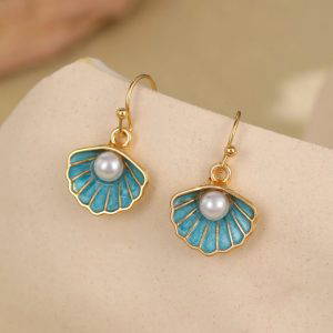 464 Shell & Pearl Earrings