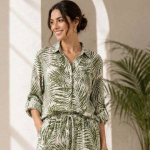 Jess Blouse in Palm Print