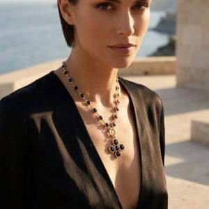 Envy 620 Short Beaded Necklace in Black & Pink